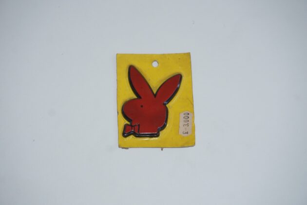 badge playboy (non cornice) rosso