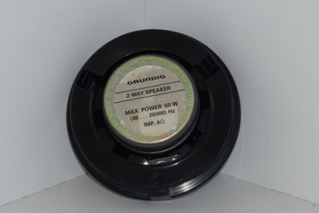 Coppia grundig 50w mercedes 200d 300e - immagine 3