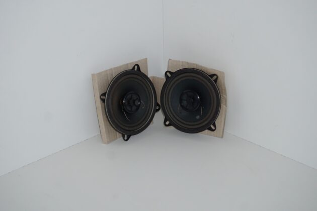 Coppia coni grundig 132-35 35w
