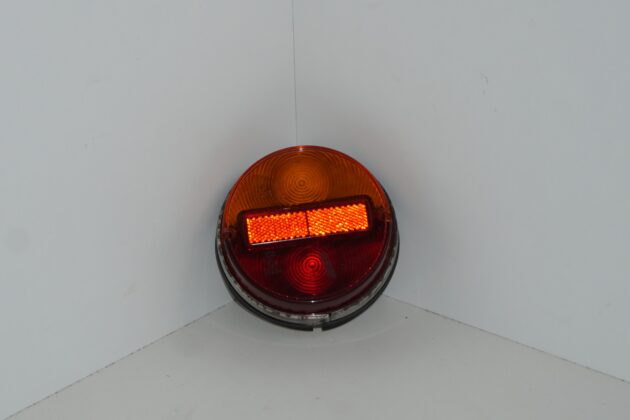 Faro posteriore fiat 850