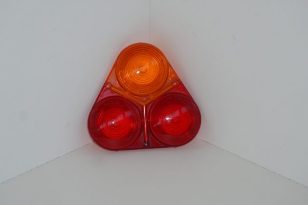 Plastica faro post. fiat 643