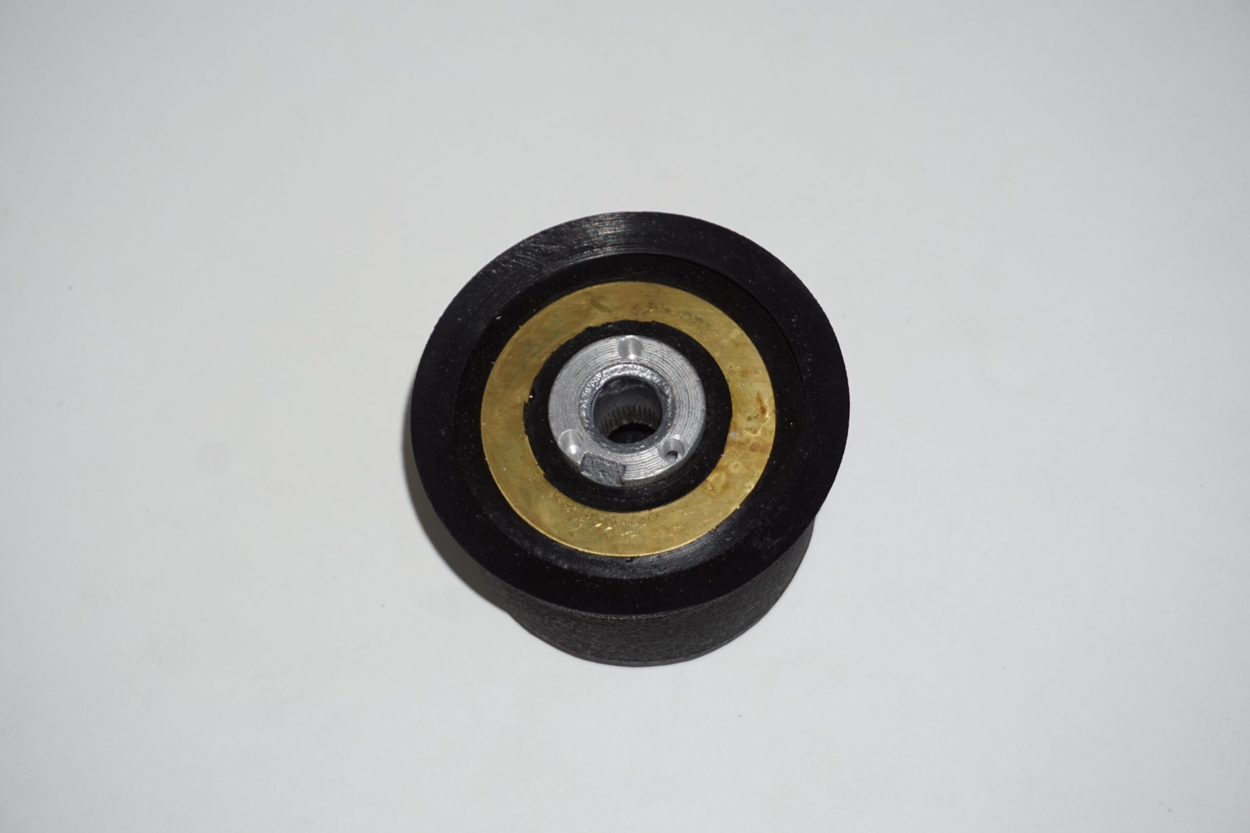 Mozzo volante Mitsubishi Pajero turbo diesel 86-87 - immagine 2