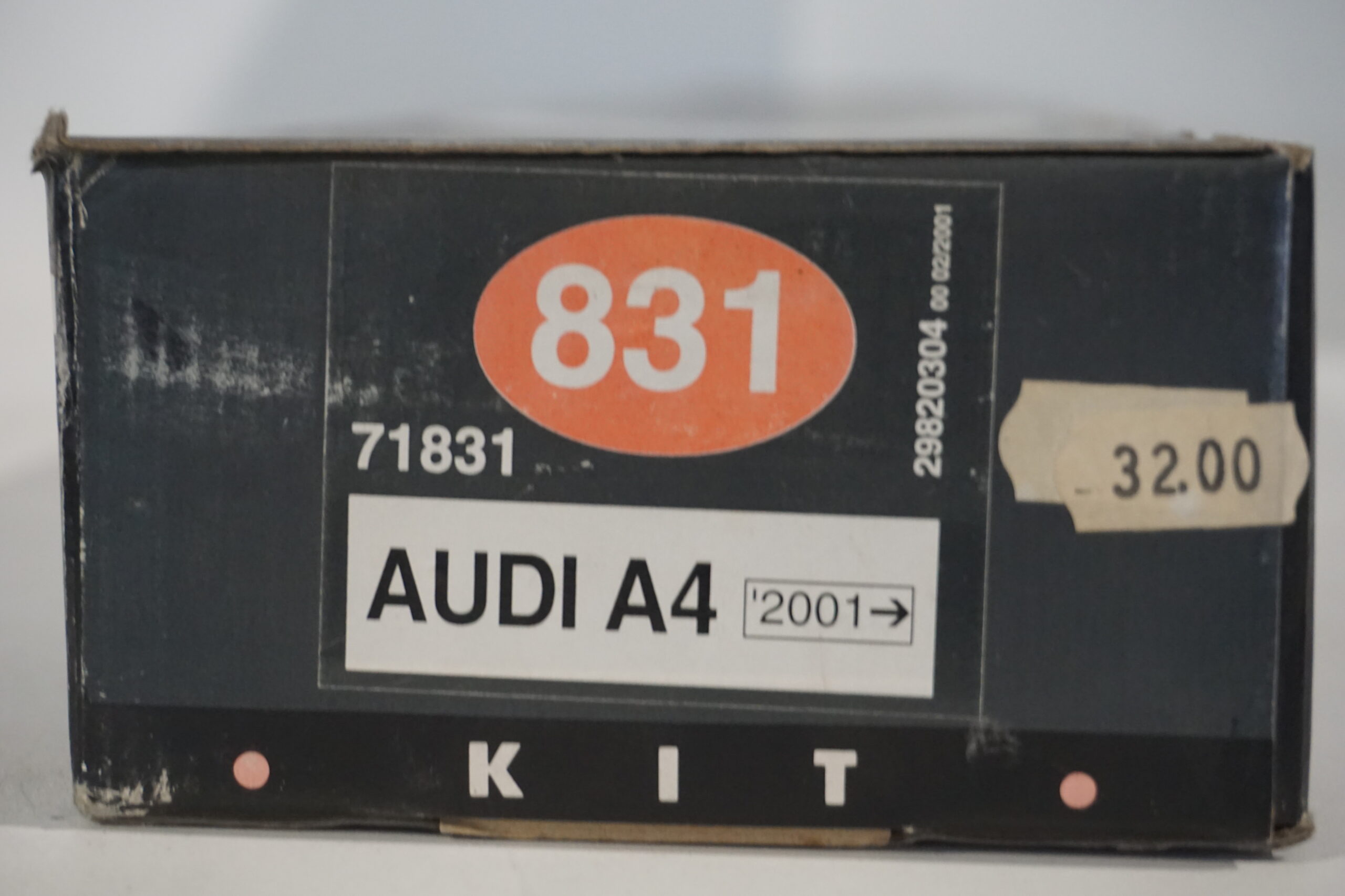 Kit staffe di fissaggio Fapa 831 Audi A4 2001 - immagine 2