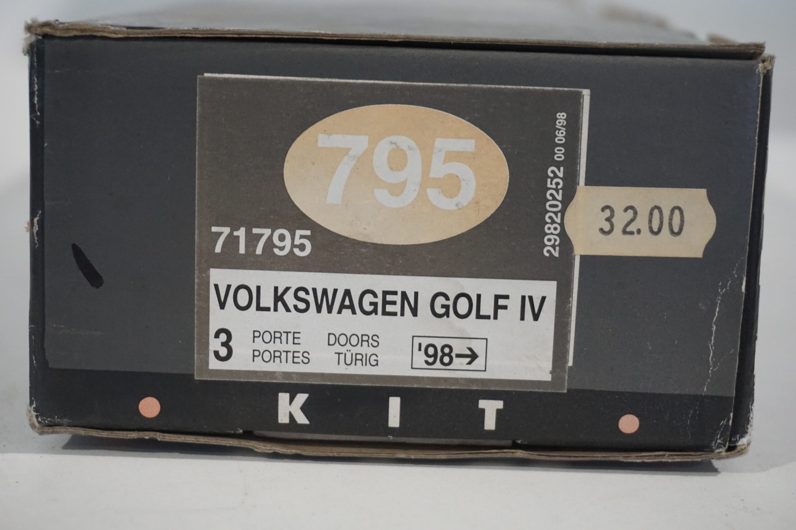 Kit staffe di fissaggio Fapa 795 Volkswagen Golf IV '98 - immagine 2